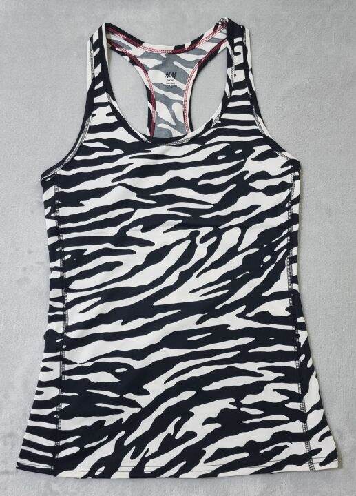 H and m animal print outlet top