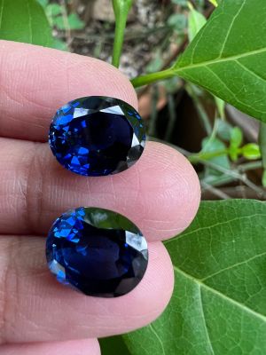 ไพลินสีน้ำเงินของเทียม รูปไข่ CREATED BLUE SAPPHIRE BRILLIANT  CORUNDUM  OVAL 9X7 MM (2 เม็ดPIECES)"