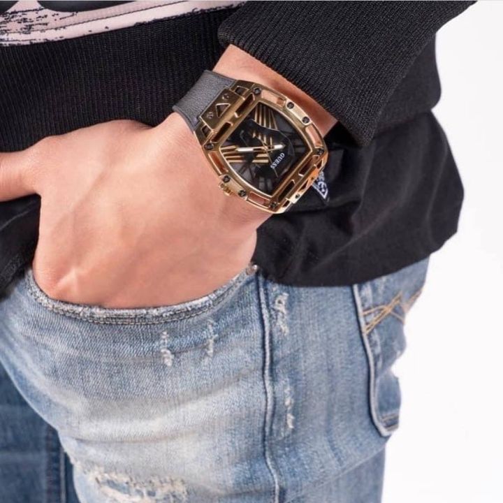 นาฬิกาข้อมือ-guess-mens-gold-pvd-quartz-watch-gw0500g1-44mm