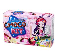 ไฮไท ขนมช็อกโกแลตกลิ่นสตรอเบอร์รี่พร้อมบิสกิตแท่ง Haitai Choco Kit 38.3g