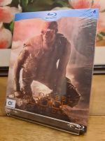 แผ่นหนังblu-ray(บลูเลย์) เรื่อง Riddick Rule The Dark  ของแท้มือใหม่มือ1เป็นหนังมาสเตอร์ลิขสิทธิ์ของแท้ระบบภาพและเสียงมาเต็มระบบได้อรรถรสในการรับชมอย่างสุงคุณภาพพรีเมี่ยมน่าเก็บสะสมและได้คุณค่าทางจิตใจ ราคาแผ่นละ199บาทเท่านั้น