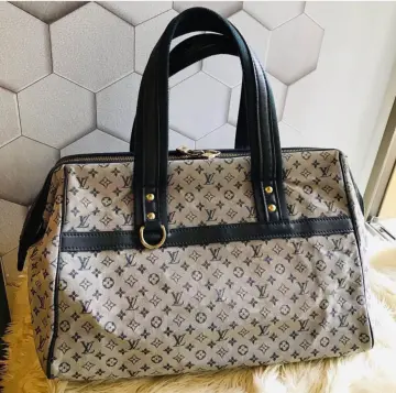 Shop Louis Vuitton Across The Body Bag with great discounts and prices  online - Oct 2023