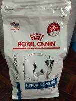 Royal canin Hypoallergenic small dogs อาหารสุนัขโตพันธุ์เล็กน้ำหนักน้อยกว่า10กก.ที่มีภาวะแพ้อาหารขนาด1kg.