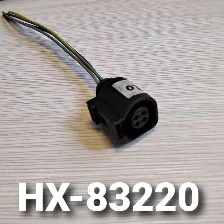 HX83220 4pin Audi Volkswagen coolant temperature sensor socket