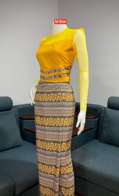 Myanmar  dress # မြ်မာ၀မ်းဆက်လှလှလေး  ပိုးရုံ+မိုနာလီဇာပါးစပ်လက်ရှည် ပြန်ထွက်ပါတယ်နော Size M ရင်-34  Size L ရင် -36( ဘယ်သီးသန့် )
