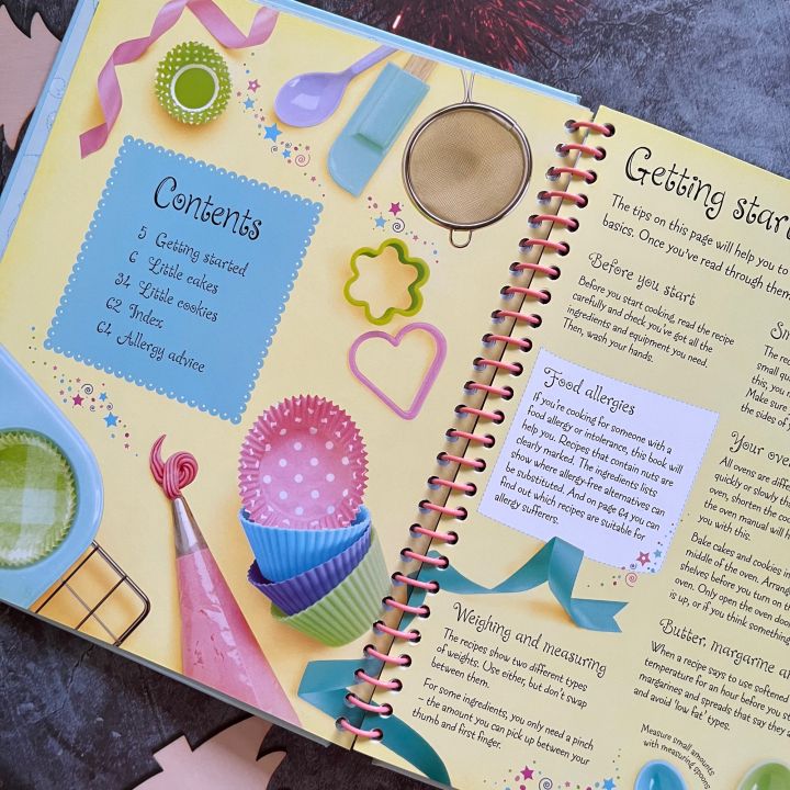 หนังสือสอนทำเบเกอรี่-usborne-children-s-book-of-little-cakes-and-cookies-to-bake-cookbook-cakes-homemade