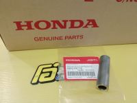 ปลอกรองระหว่างลูกปืนล้อหน้าแท้HONDA PCX150 ปี2018-2020อะไหล่แท้ศูนย์HONDA(44620-K97-T00)1ชิ้น