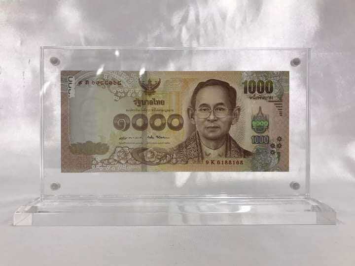 กรอบอคิลิคใสสำหรับตั้งโชว์-ขนาด110-190มม