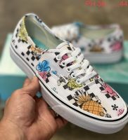 พร้อมส่ง"ใหม่“ล่าสุด”ผ้าใบVans Slip-On รองเท้าผ้าใบผู้ชาย ใส่ทำงาน ใส่เที่ยว รองเท้าลำลอง สินค้าพร้อมส่งสนใจสั่งได้ค่ะ มีพร้อมกล่อง#รายละเอียดทักแชทถามได้เลยค่ะ