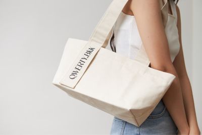 Qwerty.bkk กระเป๋าผ้าแคนวาส canvas 15oz. tote bag : สีขาวออฟไวท์