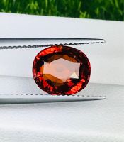 3.99cts โกเมนเฮสโซไนท์สีแดงธรรมชาติ 10.3x9x5.2mm เจียระไนรูปไข่ 3.99cts natural red hessonite garnet 10.3x9x5.2mm oval cut