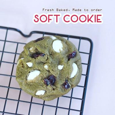 🍪 คุกกี้นิ่ม มัทฉะไวท์ช็อคแครนเบอร์รี่ 🍵🍒 premium soft cookie matcha with white choc &amp; Cranberry