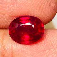 ทับทิมธรรมชาติ 2.55cts 9x7x5mm. วงรี 2.55cts natural ruby 9x7x5mm oval