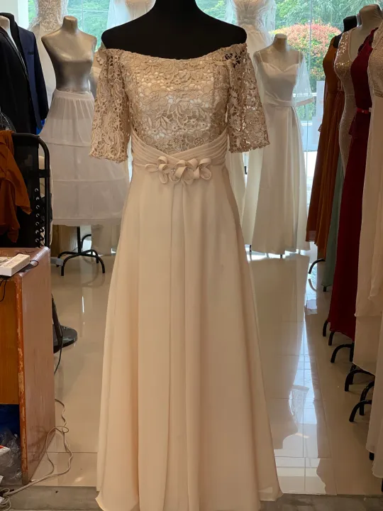 beige gown for principal sponsors