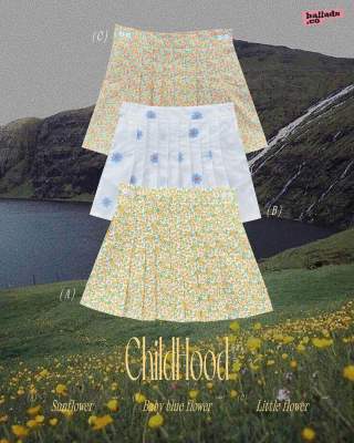Childhood skirt กระโปรงพลีท
