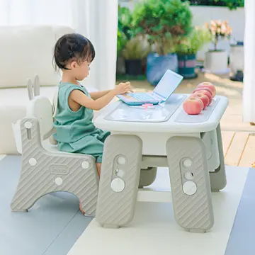 Baby writing clearance table with chair