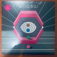 1 LP Vinyl แผ่นเสียง ไวนิล Mogwai -  Rave Tapes (ตำหนิมุมปกซีลขาดเล็กน้อย) (0527)