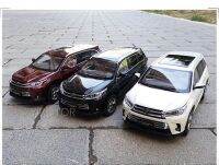 โมเดลรถ 1:18 TOYOTA HIGHLANDER 2019