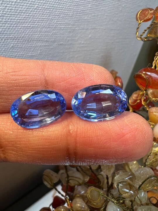 royal-blue-topaz-13-กะรัต-carats-10x15-มิลลิเมตรmm-2-เม็ด-สี-บลูโทพาส-พลอย-blue-topaz-culture-stone