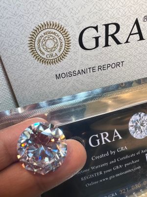 เพชรโมซาไนท์ MOISSANITE DIAMOND  (2.50 MM) มิล 10 Pieces( 10 เม็ด) Lab grown Moissanite  MADE IN AMERICA