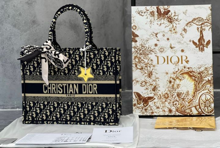 Luxury Designer Handbags for Women  DIOR VN