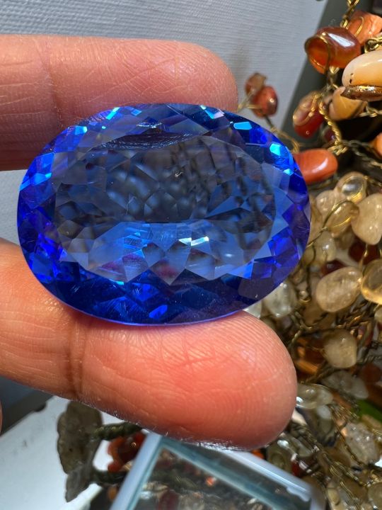 royal-blue-topaz-64-กะรัต-carats-25x33-มิลลิเมตรmm-1-เม็ด-สี-บลูโทพาส-พลอย-blue-topaz-culture-stone