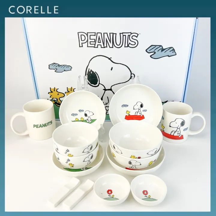 Corelle Authentic 14Pc Peanuts Snoopy Dinnerware 14 Piece Set, from ...