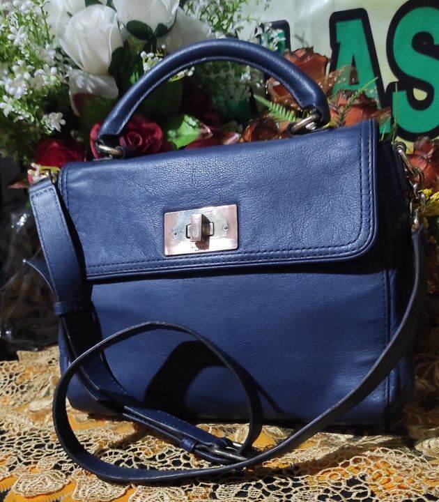 TAS SECOND BAHAN SAPIANO WARNA BIRU BRAND KS MINUS BESI BERUBAH WARNA
