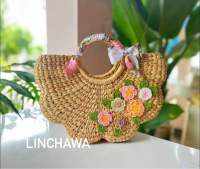 ? ? “Linchawa Flower bag”กระเป๋าสานผักตบชวาจากแหล่งผลิตจังหวัดพะเยา DIY by Linchawa ขนาด 13”x9”