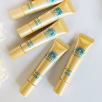 Anessa perfect UV Sunscreen Skincare Gel 15g.