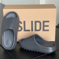 (ส่งฟรี พร้อมส่ง) รองเท้า Yeezy Slide สี Onyx