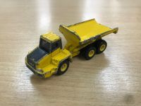 โมเดลรถเหล็ก Tomica Komatsu AC drum