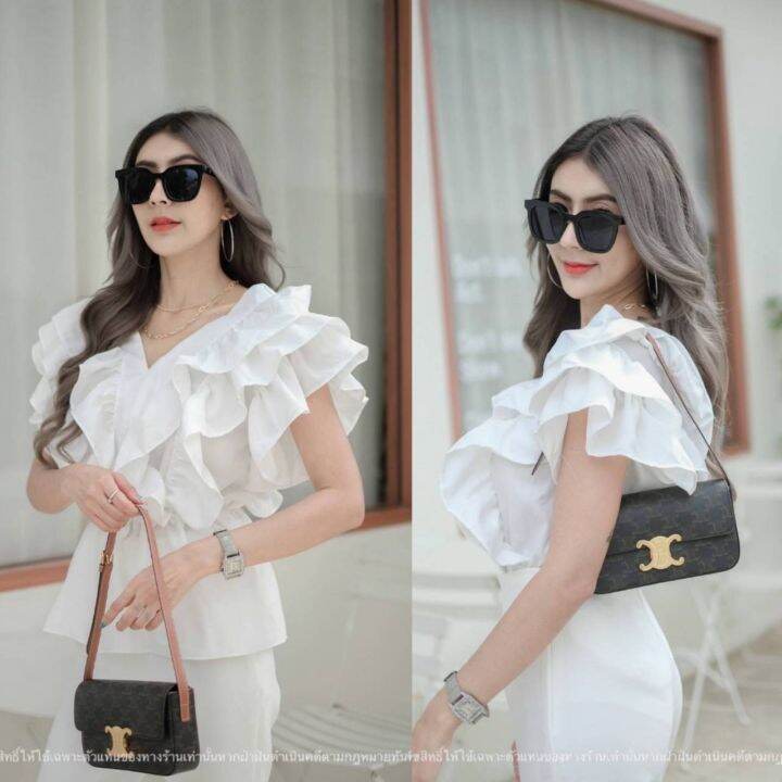 เสื้อคอวีหน้า-วีหลัง-ระบายแขน-3ชั้น-ขนาดฟรีไซร้