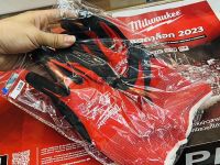 Milwaukee ถุงมือ กันบาด Cut Level 1 Dipped Gloves สีแดงดำ ถุงมือ กันบาด กันของมีคม เครื่องมือ มิววอคกี้