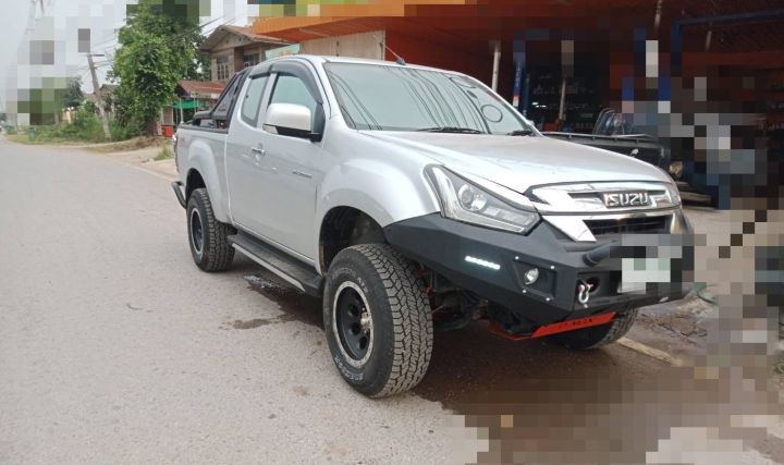 แผ่นกันแคร้ง-หนา-3-มม-d-max-v-cross-เลือกอักษร-เลือกสี-เลือกแผ่น