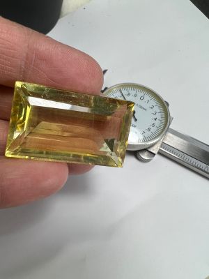 Lab culture Lemon Topaz 33x21mm 1 pieces