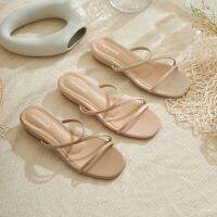 [แนะนำสั่งเผื่อไซส์] Enchanted Cloudy รองเท้าแตะผู้หญิง สูง 1 นิ้ว Womens Strap Sandals 1 inches นิ่มมาก ใส่สบาย ไซส์ 35-41 รุ่นขายดีสุดของทางร้า