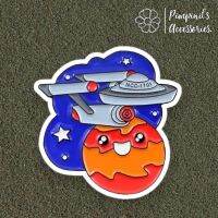 ʕ •ᴥ•ʔ ✿ พร้อมส่ง : เข็มกลัดลายยานอวกาศ USS Enterprise | USS Enterprise(NCC-1701) Star Trek Starship Enamel Brooch Pin.