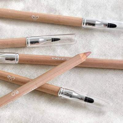 ดินสอเขียนขอบปาก AOU Blending Pencil 1.6g.