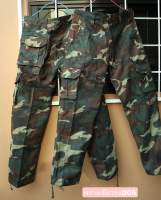 กางเกงขายาว6กระเป๋าลายทหารมาใหม่ เนื้อผ้าหนา ลายพรางเขียวสวยมาก พร้อมส่งเอว28ถึง38