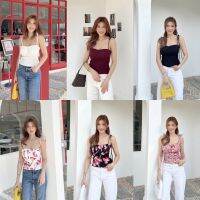 Flowerlie Crop Top?พร้อมส่ง?มีทั้งลายดอกและสีล้วน ปรับสายได้ผูกได้ตามใจฉัน มีฟองน้ำด้านในเนื้อผ้าดีมาก อยากใส่สวยแต่ไม่ใส่บราต้องมาแล