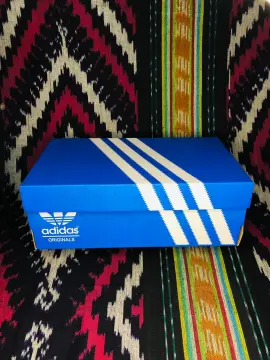 Box sepatu adidas on sale original