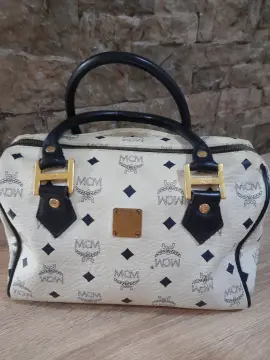 MCM Germany Visetos Classic Camera Bag, Luxury, Bags & Wallets on Carousell