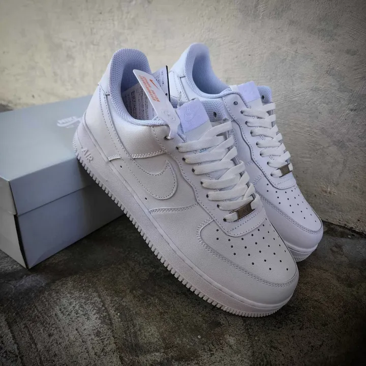 Airforce 1 Triple White 🤍 | Lazada PH