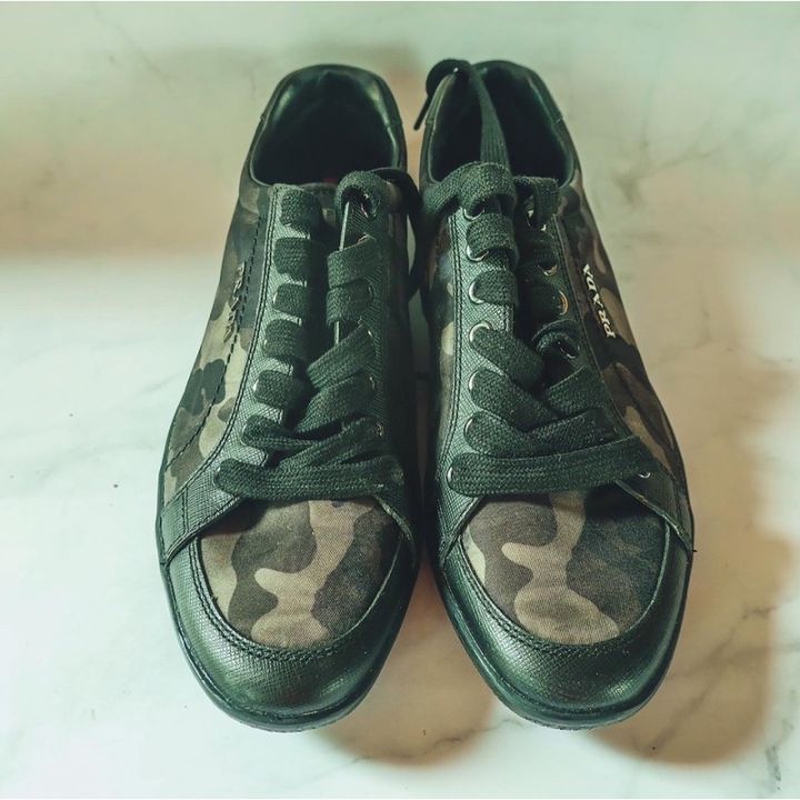 prada-รองเท้าผ้าใบ-พราด้า-ลายทหาร-black-army-green-military-print