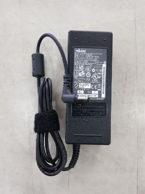 อะแดปเตอร์แท้เเบนเมจิเทค-lenovo-ibm-16v-4-5a-หัว-5-5-2-5-mm-adapter-notebook-เมจิคเทค