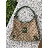 Gucci Shoulder Bag กระเป๋าสะพายไหล่ กุชชี่