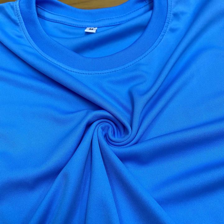 เสื้อกีฬาสีฟ้าเข้ม-เนื้อผ้าไมโคร-หน้าเรียบ-ลื่น-นุ่ม-สวมใส่สบาย-ใส่เล่นกีฬา-ใส่เที่ยว-สบาย-ๆ-ซักง่ายแห้งไว-แบบเด็ก