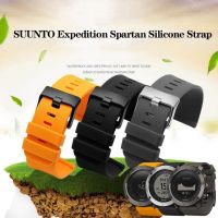 ☢ สายนาฬิกายางคุณภาพสูง 24 มม. สำหรับ Suunto TRAVERSE Alpha นาฬิกาซิลิโคนกันน้ำสายรัดสีส้มพร้อมเข็มกลัดสแตนเลส