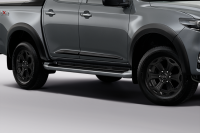 (ของแท้) ชุดคิ้วตกแต่งข้างประตู Side Door Garnish มาสด้า บีที-50 Mazda BT-50 4x4 /ของแท้เบิกศูนย์